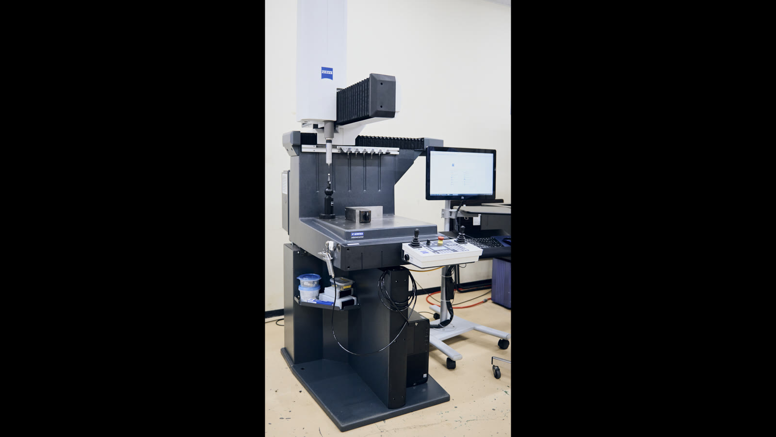 Measurement/Analysis Equipment photo 12